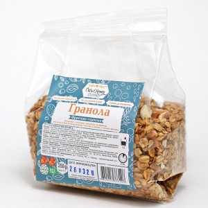Granola with fruits&nuts in plastic packaging 250 g