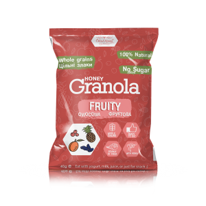 Granola with fruits in plastic packaging 40 g