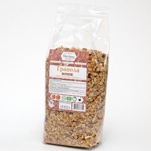 Granola with fruits in plastic packaging 750 g